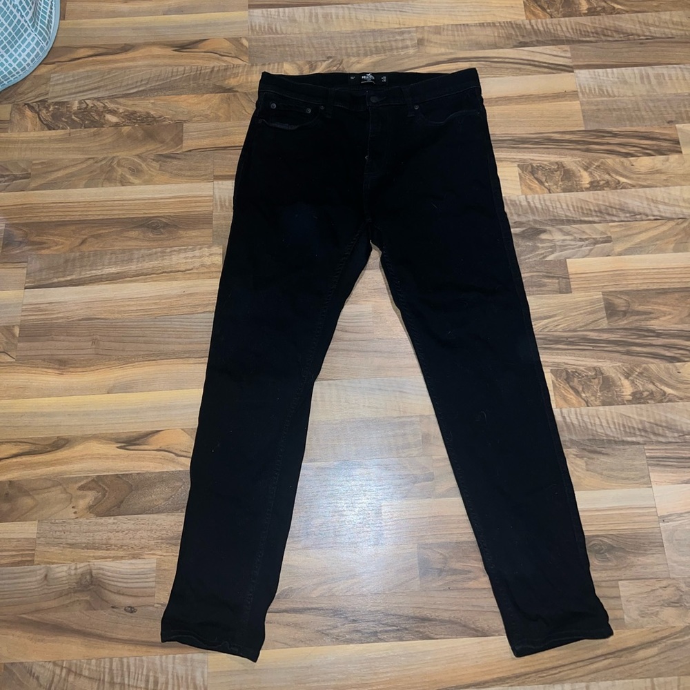 Hollister men’s taper black jeans advanced stretch 33x32